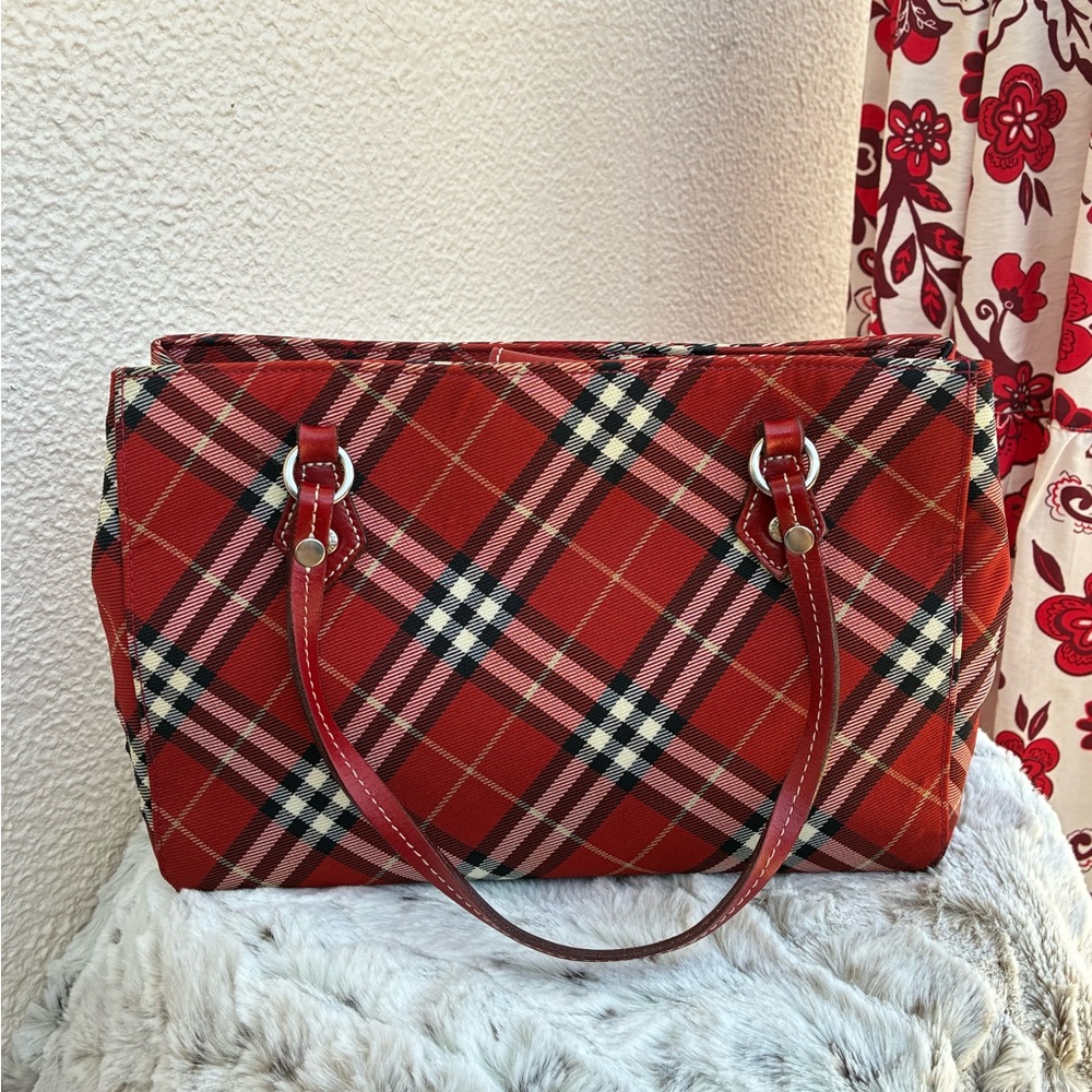 ❤️ Burberry Red Plaid Shoulder Bag - Picture 12 of 17